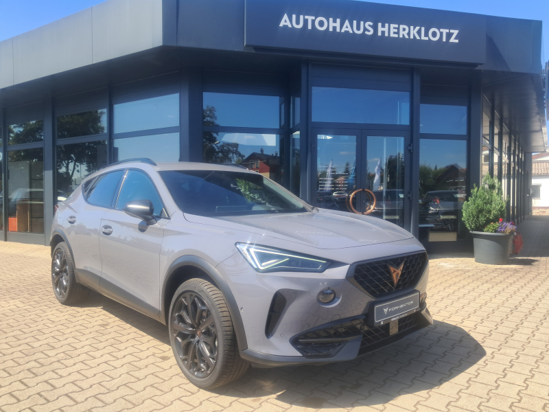 Cupra CUPRA Formentor Tribe Edition 1.5 TSI 110 kW (150 PS) 7-Gang-DSG (GW-5583) MATRIX Scheinwerfer