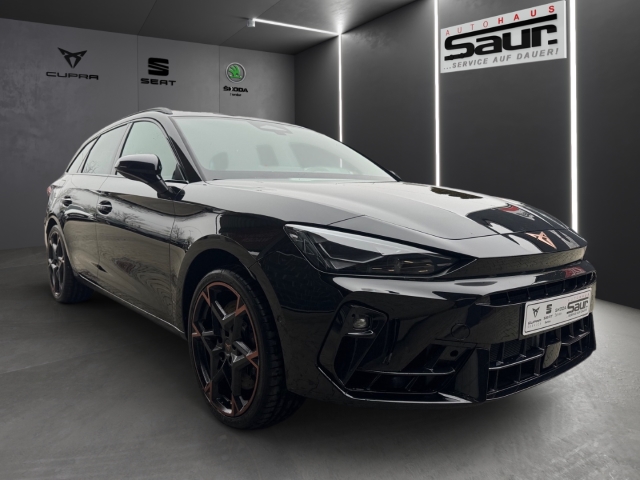Cupra Leon Sportstourer VZ 2.0 TSI DSG 4Drive AHK PANORAMA SENNHEISER