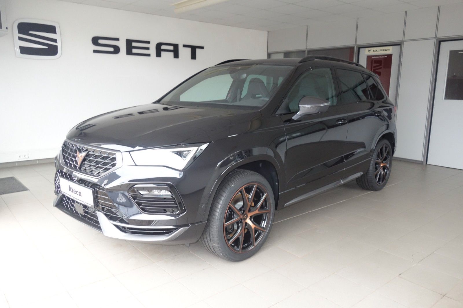 Cupra Ateca VZ 4Drive *AHK*PANO*19"COPPER*SHZ*uvm