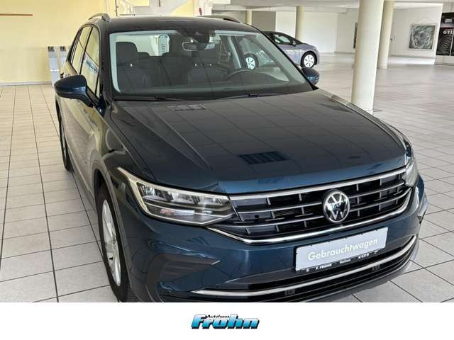 Volkswagen Tiguan Active Klima Einparkhilfe Sitzheizung Fenster el.