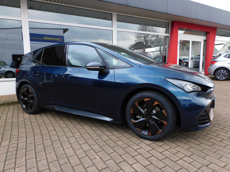 Cupra Born Edition Dynamik 231PS  60kWh    Wärmepumpe  Kamera