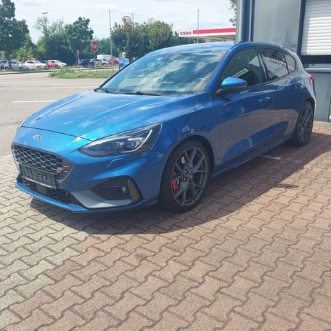FORD Focus 2,3 EcoBoost ST