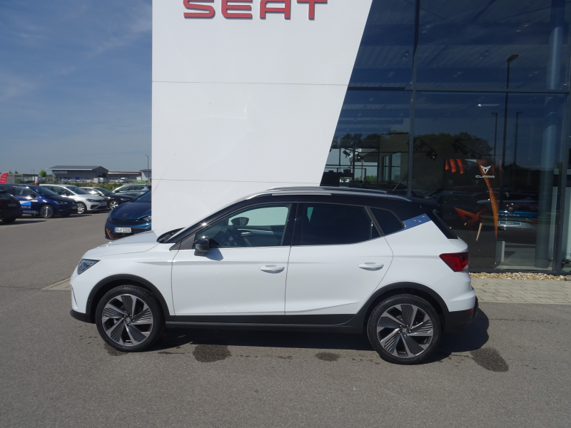 Seat Arona 1.0 TSI FR DSG 115PS AHK Navi ACC Kessy VirtualC. Parklenk PDC Kamera 18