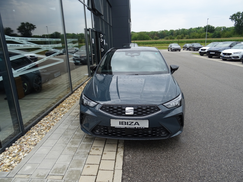 Seat Ibiza FR 1.0 TSI 116 PS DSG *FR Tech Paket*Panorama-Glas-Schiebedach*SHZ*Soundsystem*