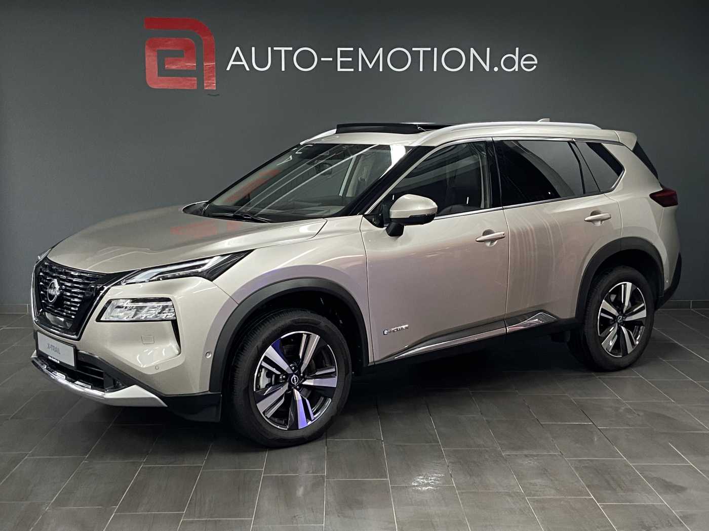 NISSAN X-Trail TEKNA 1.5 VC-T e-POWER 4x2