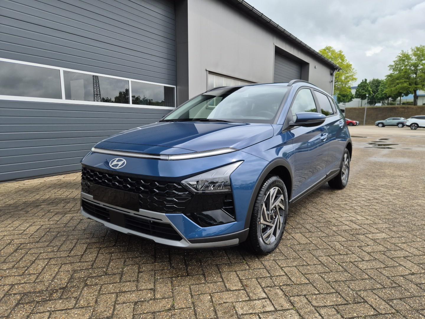 Hyundai Bayon  Trend 1.0 T-GDI 90PS Automatik Klimaautomatik Rückf.Kamera Parksensoren Sitzheizung Lenkradheizung Bluetooth Touchscreen Tempomat  Apple CarPlay + Android Auto 16